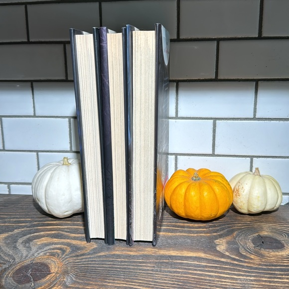 The Full Moon book series by Ellen Schreiber 3 pristine books for 1 low price! - Picture 6 of 10